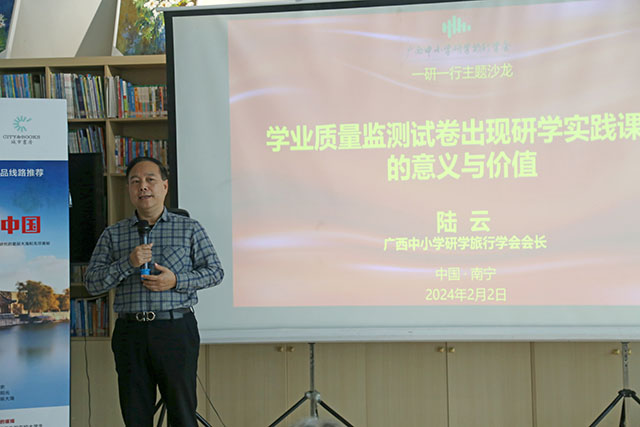 IMG_9004a.jpg