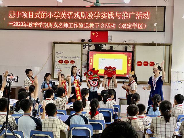 1课堂教学现场。 韦静 摄.JPG