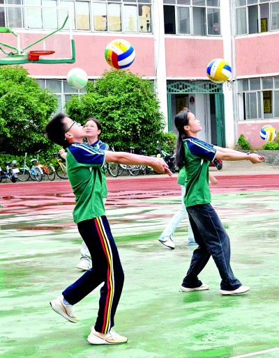 走，到户外去 让孩子尽情撒欢