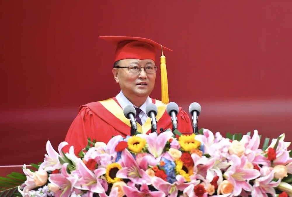 西北工业大学校长、中国工程院院士宋保维致辞。校方供图