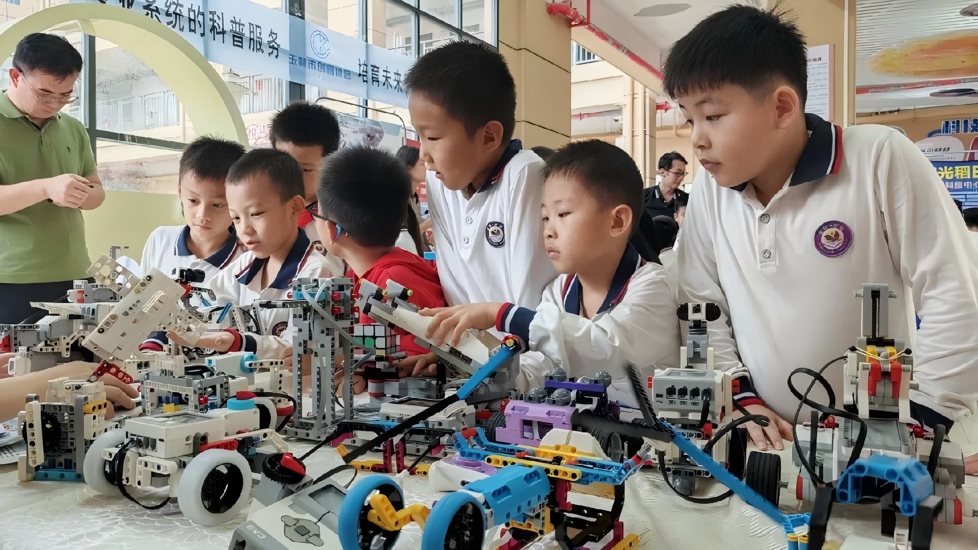 玉林的小学.jpg