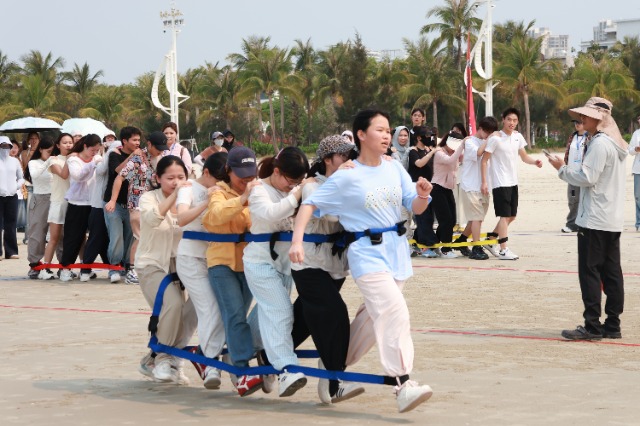 竞技体育巨人脚步现场。北海艺术设计学院供图.JPG