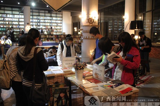 阅读点亮生活 南宁二中城市书房活动启幕