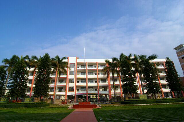 做民心工程 办安心教育--南宁市隆安县实施校安